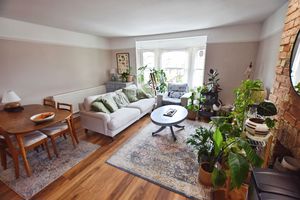 Lounge Area- click for photo gallery